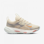 Nike Wmns Spark - Suurus 44.5 (DJ6945-200 Vabaajajalatsid)