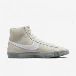Nike Blazer Mid '77 SE - Suurus 44.5 (DV0797-100 Vabaajajalatsid)