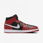 Air Jordan 1 Mid Black/Gym Red/White - Suurus 45.5 (DQ8426-061 Vabaajajalatsid)