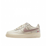 Nike Air Force 1 LV8 - Suurus 37.5 (HQ1907-100 Vabaajajalatsid)