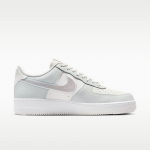 Nike Air Force 1 '07 LV8 - Suurus 42.5 (IB6842-100 Vabaajajalatsid)