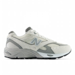 New Balance 880 - Suurus 45.5 (U880R2QR New Balance jalatsid)
