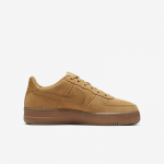 Nike Air Force 1 LV8 3 GS - Suurus 36.5 (BQ5485-700 Vabaajajalatsid)