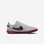 Nike Streetgato - Suurus 33.5 (DH7723-021 Jalgpallijalatsid)
