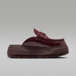 Air Jordan Wmns Mule Dark Team Red/ Metallic Silver - Suurus 11 (HJ4292-600 Vabaajajalatsid)