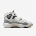 Jordan WMNS Jumpman Two Trey - Suurus 36 (DR9631-002 Vabaajajalatsid)