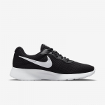 Nike Wmns Tanjun - Suurus 38 (DJ6257-004 Vabaajajalatsid)