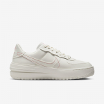 Nike WMNS Air Force 1 Platform - Suurus 38 (DJ9946-105 Vabaajajalatsid)