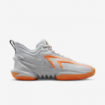 Nike Cosmic Unity 2 - Suurus 41 (DH1537-004 Korvpallijalatsid)