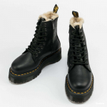 Dr. Martens Jadon Fl 8 Eye Boot Black - Suurus 41 (DM25637001 Vabaajajalatsid)