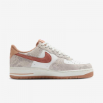 Nike Air Force 1 '07 LV8  - Suurus 42 (HF2898-100 Vabaajajalatsid)