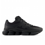 New Balance 2000 Black/ White - Suurus 43 (U20005L0 New Balance jalatsid)