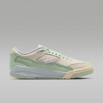 Jordan Flight Court Pale Ivory/ Jade Aura-Aura-Muslin - Suurus 45 (FZ9854-107 Vabaajajalatsid)