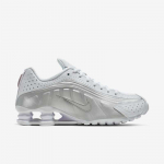Nike Wmns Shox R4 - Suurus 46 (AR3565-101 Vabaajajalatsid)