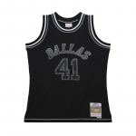 Mitchell & Ness NBA Contrast 2K Swingman Jersey Dallas Mavericks 1998-99 Dirk Nowitzki - Suurus Universaalne (TFSM6784-DMA98DNOBLCK T-s&auml;rgid)
