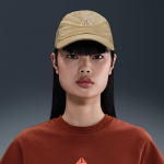 Nike Dri-FIT Club Unstructured ACG Cap Parachute Beige - Suurus Universaalne (FB6533-297 Teised m&uuml;tsid)