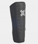 FUSE ALPHA CLASSIC laste s&auml;&auml;rekaitsmed, must/hall, M/L