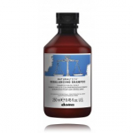 Davines NaturalTech Rebalancing &scaron;ampoon rasusele peanahale - 250 ml.