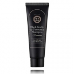 Daeng Gi Meo Ri Black Garlic & Curcumin juukse&scaron;ampoon - 50 ml.