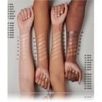 MAC Studio Radiance Serum-Powered Foundation jumestuskreem - NC14.5