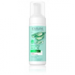 Eveline Organic Aloe + Collagen Foam Cleanser n&auml;opuhastusvaht - 150 ml.