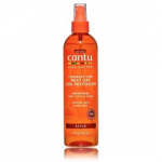 Cantu Shea Butter Comeback Curl Next Day Curl Revitalizer juustess j&auml;etav sprei lokkis juustele - 355 ml.