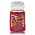 Village Candle Crisp Apple Candle l&otilde;hnak&uuml;&uuml;nal - 602 g.