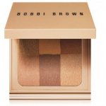 Bobbi Brown Nude Finish Illuminating Powder helendav kompaktpuuder - Buff