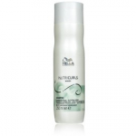 Wella Professionals Nutricurls Waves &scaron;ampoon lokkis juustele - 250 ml.