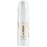 Wella Professionals Oil Reflections Luminous Reveal l&auml;iget lisav &scaron;ampoon - 250 ml.