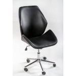 T&ouml;&ouml;tool Pinto, must