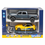 BRUDER RAM 2500 Power Wagon Roadster treileriga, skaala 1:16