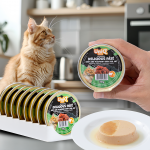 UNIQ PETS Niiske kassitoit ROYAL BEEF veiselihapihvipraad laaneseemnetega 30 g x 8 tk