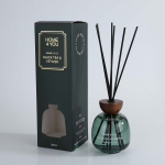 Kodul&otilde;hnastaja HOME OASIS 180ml Black Tea & Vetiver