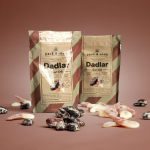 Dave & Jon&rsquo;s maitsestatud datlid &ldquo;Sour Cola&rdquo; 125g