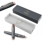 Parker IM The Finishing Touch t&auml;itesulepe (F) hallikas-sinine 2235422 graveeringuga