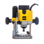 &Uuml;lafrees DeWalt DW621-QS; 1100 W