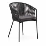 Mustast metallist/polsterdatud aiatoolid 2 tk komplektis Yanet - Kave Home