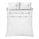 Valge/hall pikendatud voodipesu kaheinimesevoodile 230x220 cm Milo Bow - Catherine Lansfield