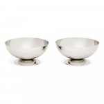 H&otilde;bedased roostevabast terasest serveerimiskausid 2tk komplektis Nirela - Kave Home