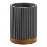 Antratsiitne pol&uuml;resiinist hambaharjatops Niagara - douceur d'int&eacute;rieur