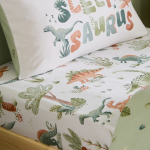 Kreemikas flanelllina lastele &uuml;heinimesevoodile 90x190 cm Brushed Sleepy Saurus Dino - Catherine Lansfield