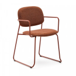 Terrakottapunane metallist s&ouml;&ouml;gitool k&auml;etugedega Meli - Kave Home