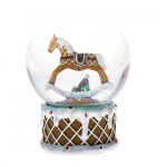 Pol&uuml;resiinist j&otilde;ulukera (k&otilde;rgus 10 cm) Snowy Horse &ndash; Dakls