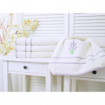 Kreemjas ja lavendli v&auml;rvi r&auml;tik 50x90 cm - B.E.S.