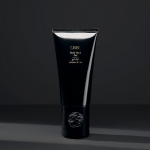 Oribe Signature Rock Hard Gel Kreemjas geel, mis niisutab ja tagab intensiivse fikseerimise, 100ml