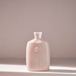 Oribe Serene Scalp Balancing Shampoo Peanaha tasakaalustav &scaron;ampoon, 250ml