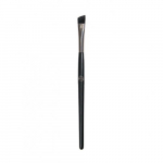 W7 Cosmetics Angled Eye Shadow Brush Silmav&auml;rvi pintsel, 1 tk