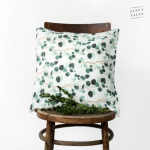 Linen Tales Linen Cushion Cover Linasest padjakate, Eucalyptus on White