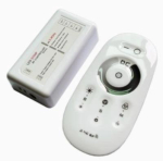 M&auml;nguala | PC | Konsoolid | Tarvikud // M&auml;nguasjad ja m&auml;ngud lastele // AG752D Sterownik do taśm led mono z pilotem
